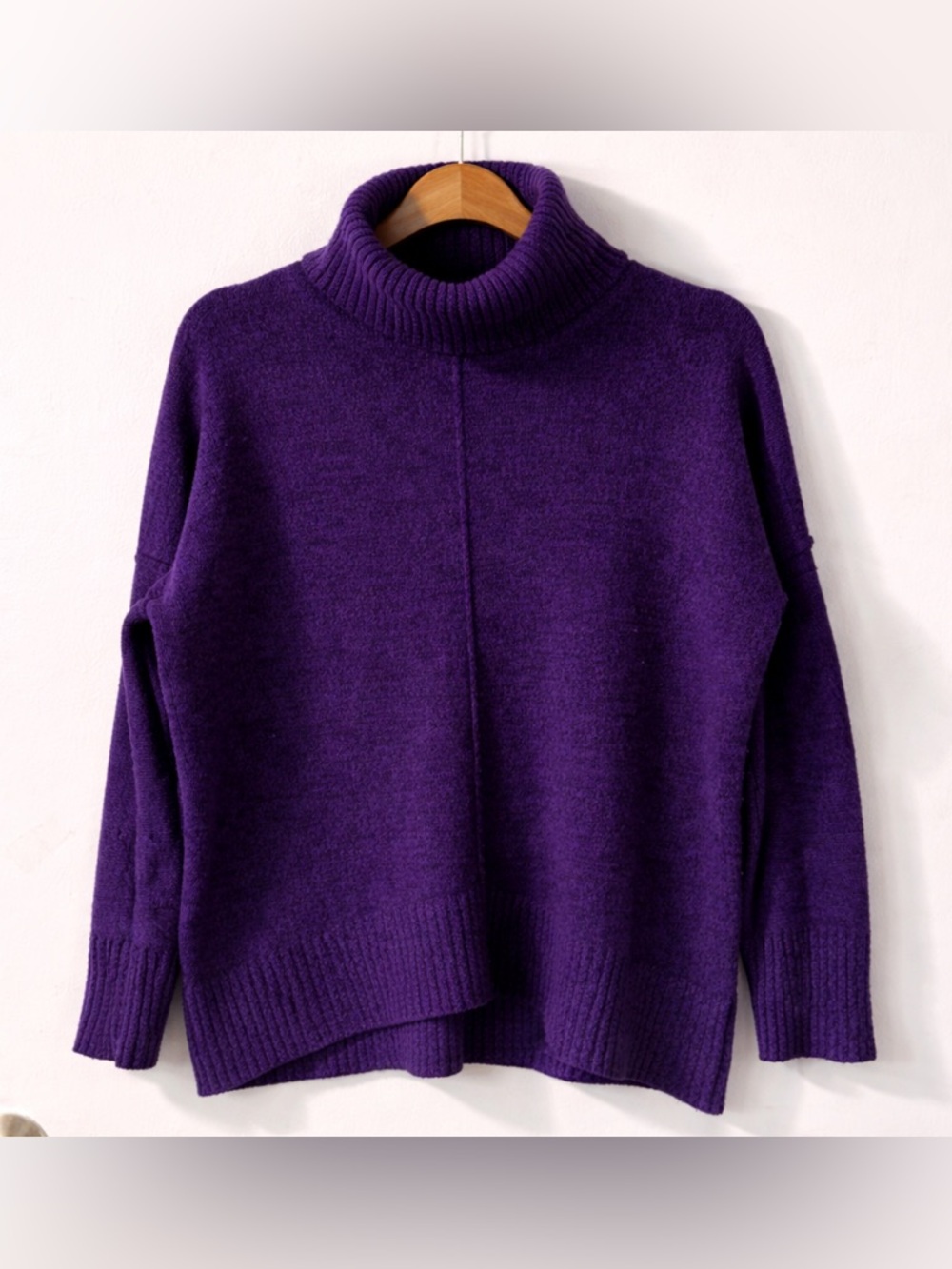 ✨ Aqua Cashmere Deep Purple Oversized Turtleneck Sweater Size S